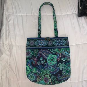 Vera Bradley Hand Bag